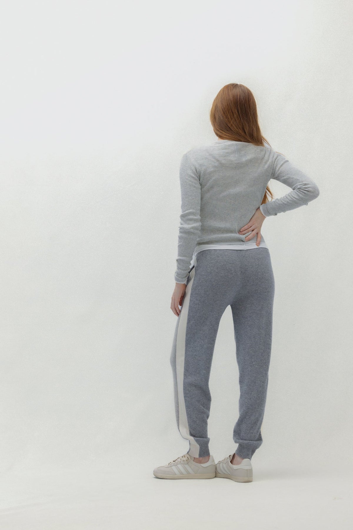 LONG-SLEEVE RIBBED TEE