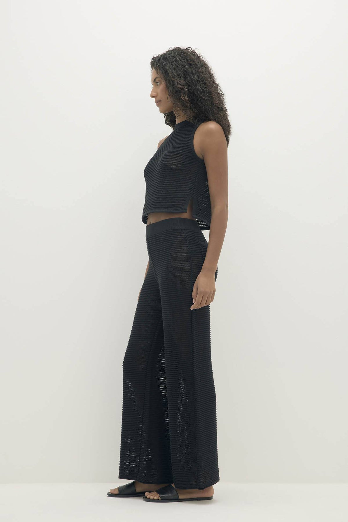 ESSENSE CREWNECK TANK