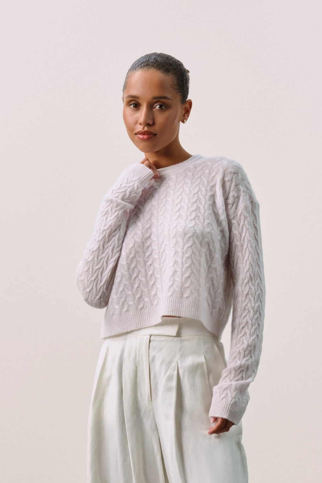 CHRISSY CROPPED CABLE KNIT SWEATER