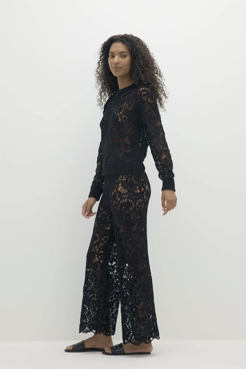 MONICA CROCHET CASHMERE BLEND CREWNECK