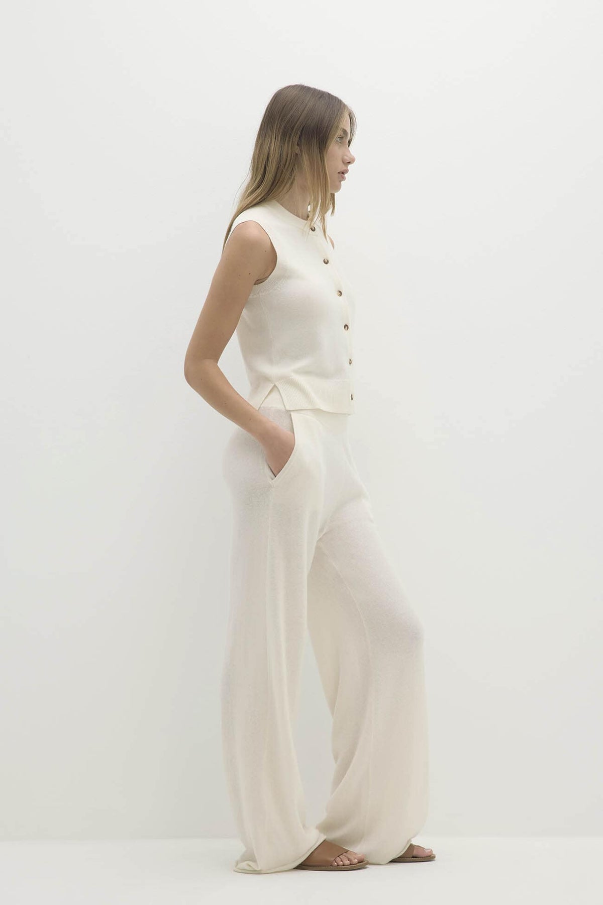 EMMALINE BUTTON-UP CASHMERE SWEATER VEST
