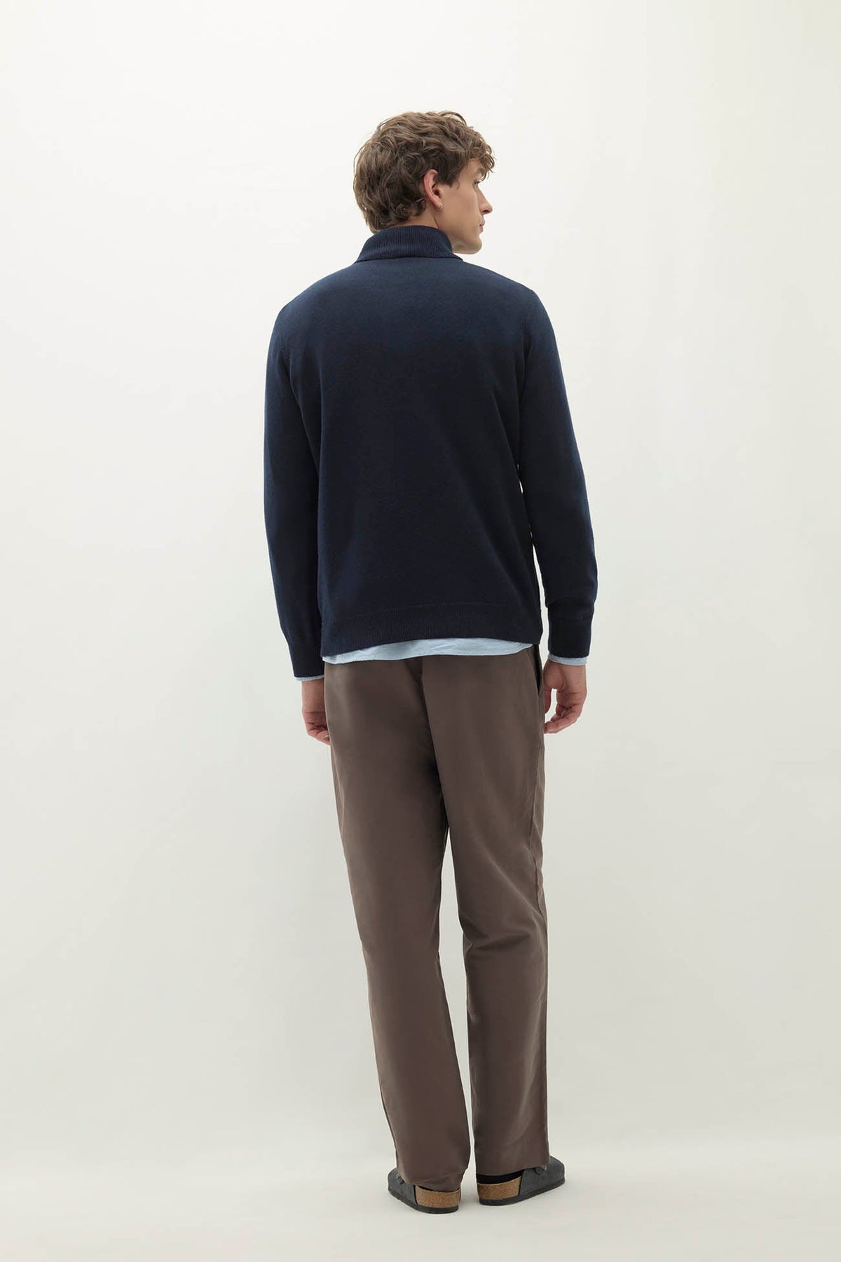 NICHOLO CASHMERE TURTLENECK